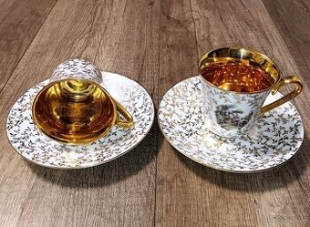 Vintage set dvou hrnků s pošálkem z Karlovarského porcelánu