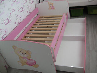 Dětská postýlka 160x80 cm