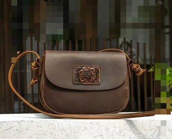 Nova crossbody kabelka z hovězí kůže