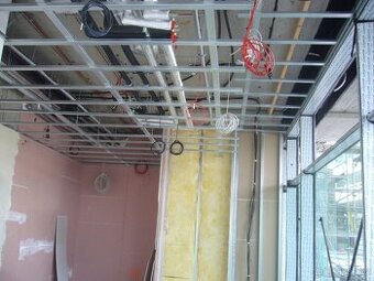 elektrikářské práce na klíč