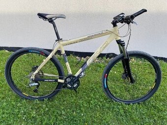 Horské kolo RAVO Maniax 19"