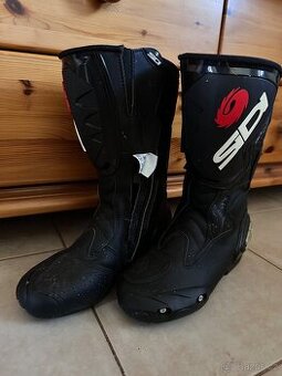 Motorkářské boty Sidi