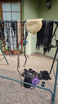 Prodám více věcí