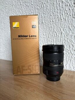 Nikon AF-S DX Nikkor 18-200mm f/3.5-5.6G VR