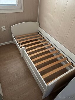 Dětská postel