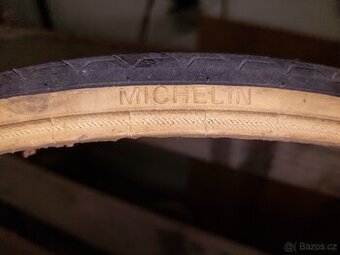 Pneumatika Michelin silnicni kolo