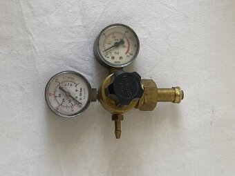 Redukční ventil Harris 230 bar