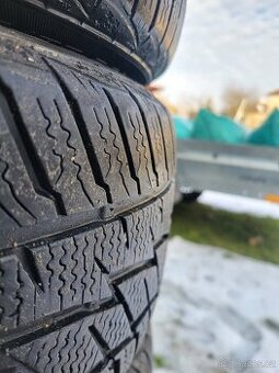 Kompletní sada ALU kola + zimní pneumatiky z VW Passat B6