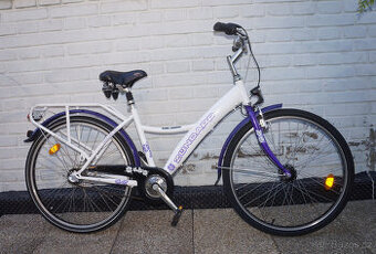 Dámské kolo 26“ Zundapp, nízký rám 16“ (42cm), bezvadný stav