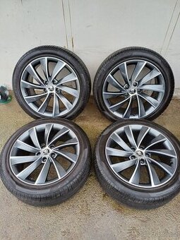 Originál alu kola skoda superb lll