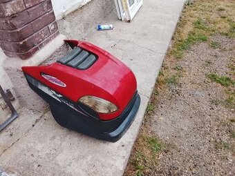 Kapota motoru zah.traktor, doprava