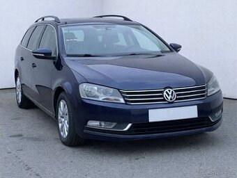 Volkswagen Passat 1.6 TDi ,  77 kW nafta, 2014