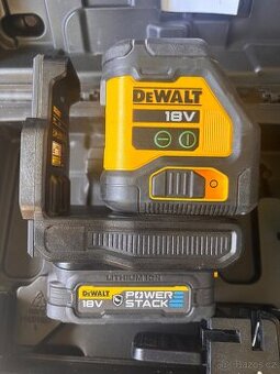 Křížový laser DeWALT DCLE34021N