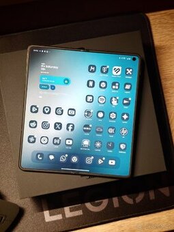 Motorola RAZR FOLD + Moto Pen + pojištění