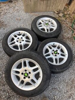 Alu zimní sada 5x100 r15 195/65/15 Octavia 1 Z.L17