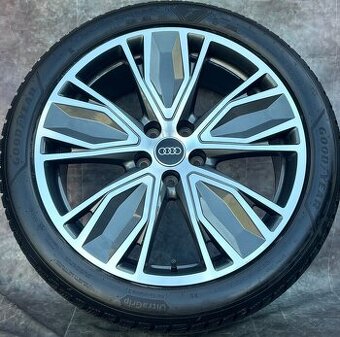 Zimní originální sada Audi A5/S5 245/40R19 98H