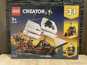 LEGO® Creator 31109 Pirátska loď - 1