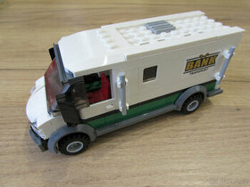 ⭐⭐⭐ Lego originál vlaky - bankovní auto ⭐⭐⭐
