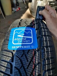 Zimní pneu Semperit Speedgrip 2 nové 185/55 r15