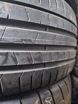 245/40R19 94W P-Zero (PZ4) Luxury Seal Inside PIRELLI