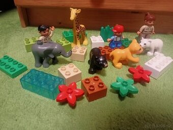 Lego Duplo baby zoo