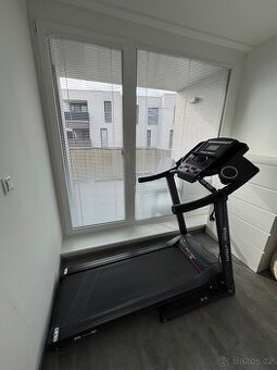 Běžecký pás BH Fitness Pioneer R3