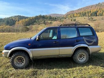 rozprodám na náhradní díly Nissan terrano II 2.7TD, 92kW.