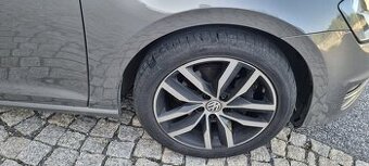 VW Golf Highline 2,0 TDI 6DSG 110kW