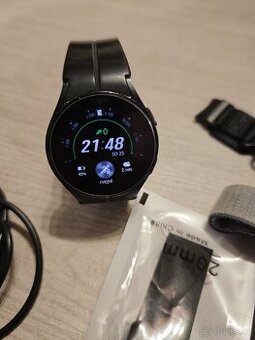 Chytré hodinky Samsung Galaxy watch 4 40mm - 1