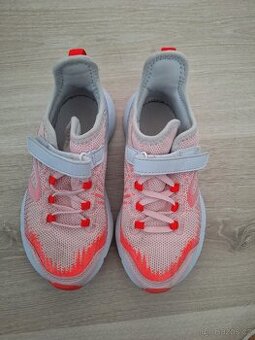 Sportovní obuv stelka 20cm - 1
