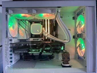 Prodám Inno3D GeForce RTX 3070 iCHILL X3 8GB – TOP stav, bez