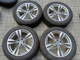 Velmi pěkná zimní 19" ORIGINAL BMW X5 F15