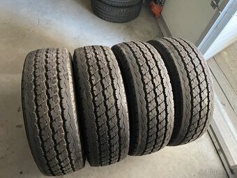 prodám letní pneumatiky 215/70/15C Bridgestone celá sada
