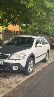 Škoda Octavia 2 Scout Combi