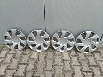 Originální poklice kol Dacia Sandero II