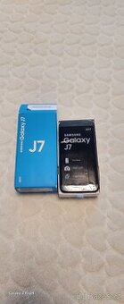 Samsung J7