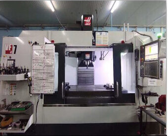 Obráběcí centra Haas VF 4, VF 7/40