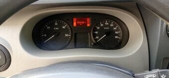 Renault Master 2,5dci 74kw