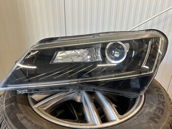 Lampa Škoda Superb III