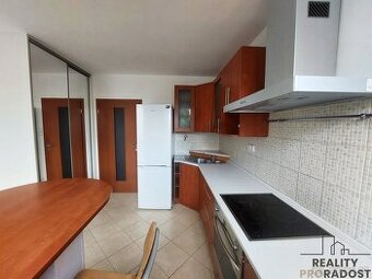 Pronájem 1kk, 30,83m2 s předzahrádkou 35m2, Úvaly u Prahy