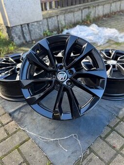 ORIGINÁL Alu Škoda Procyon R18, 5x112 - TOP STAV