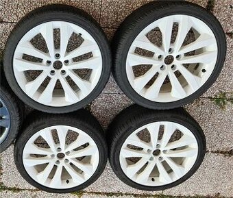 Alu kola 5x100 7,0J x 17“ ET 41 Š Fabia II RS