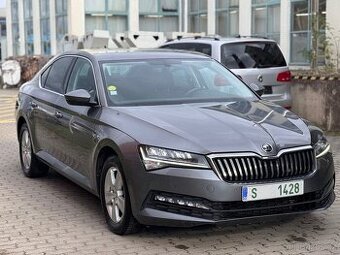 Prodám Škoda Superb, 2022 rok, 2l diesel, automat - 1