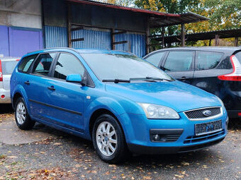 Ford Focus kombi  1.6 - 74kW  benzín