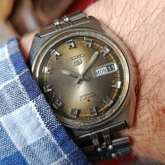 Japonské hodinky SEIKO 5 Automatic 2