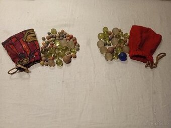 Staré hliněné kuličky a skleněnky - 50. léta