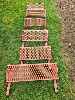 Prodám střešní nášlapy typ U - 1