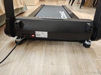 Skládací běžecký pás Ramble s nastavením náklonu