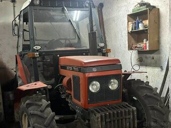 Traktor Zetor 7245, r.v.1990, první majitel, zachovalý stav