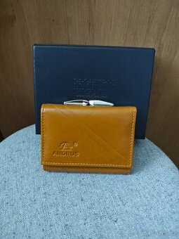 Malá kožená peněženka